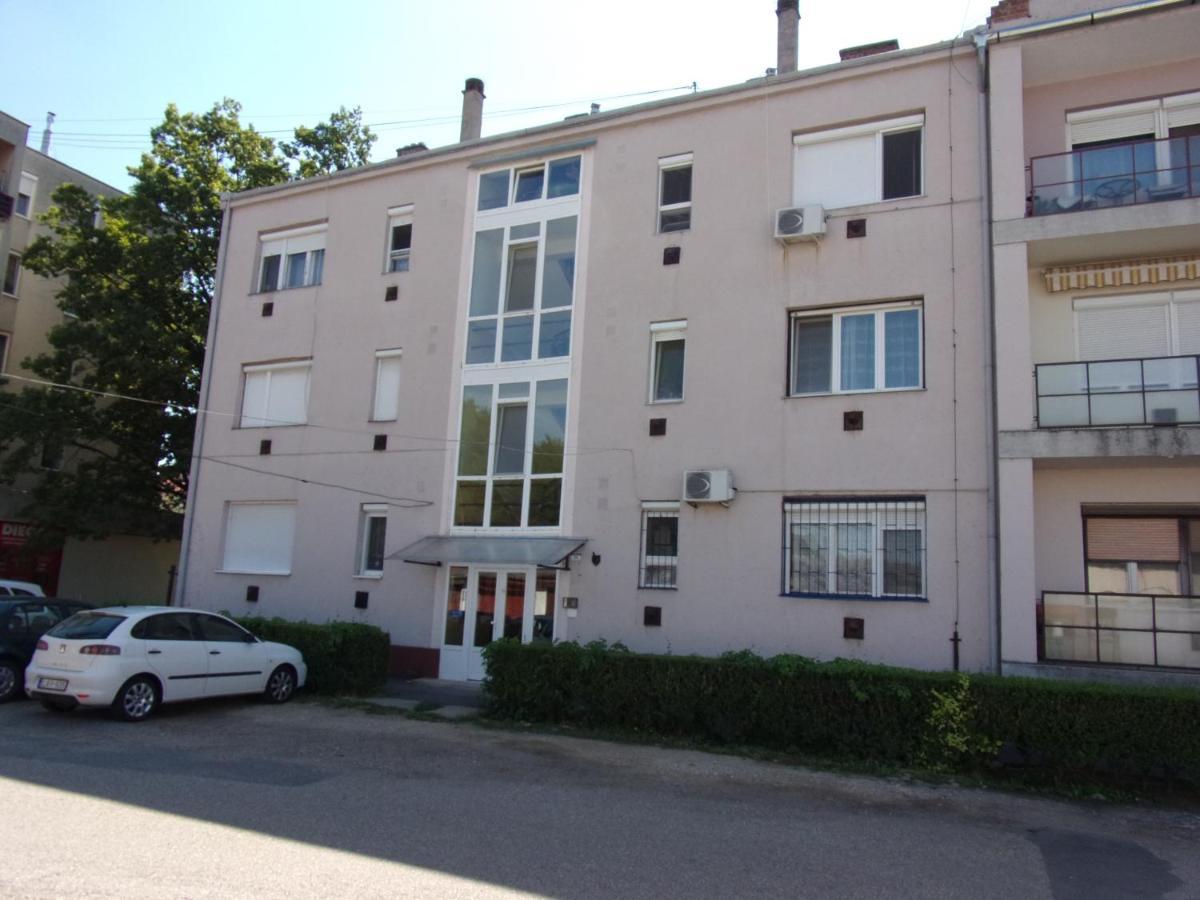 Matilda Apartman Apartment Hajduszoboszlo Bagian luar foto